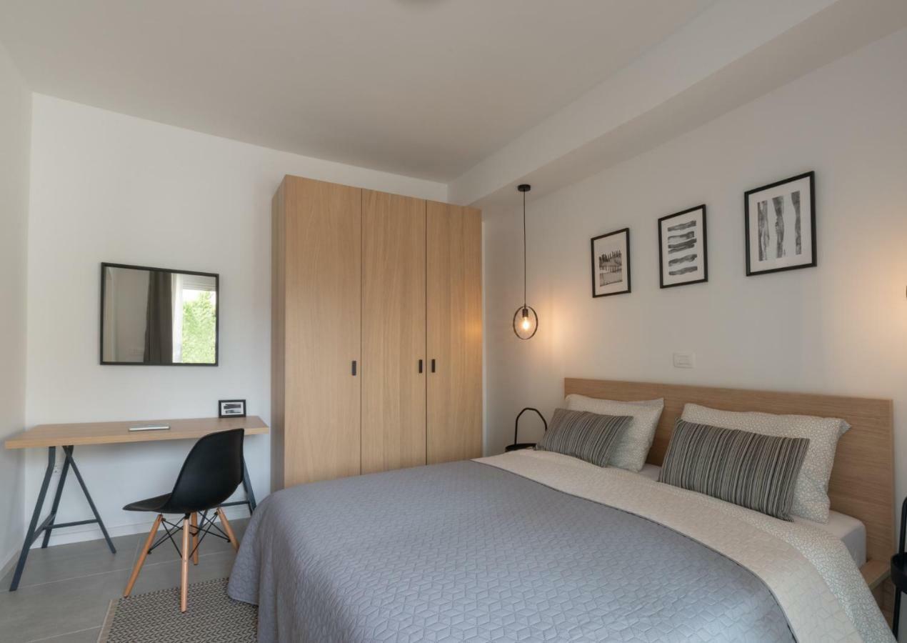 Apartment Profondo Pula Luaran gambar