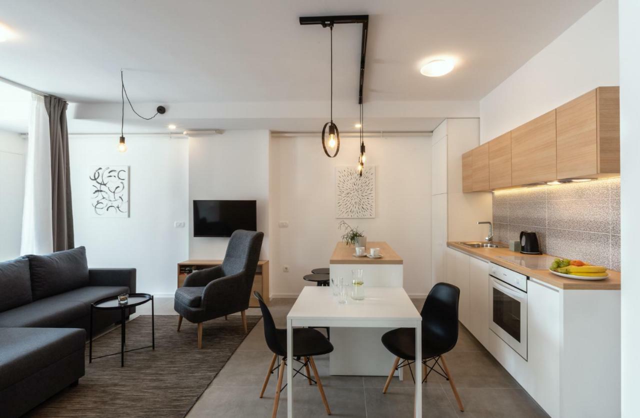 Apartment Profondo Pula Luaran gambar